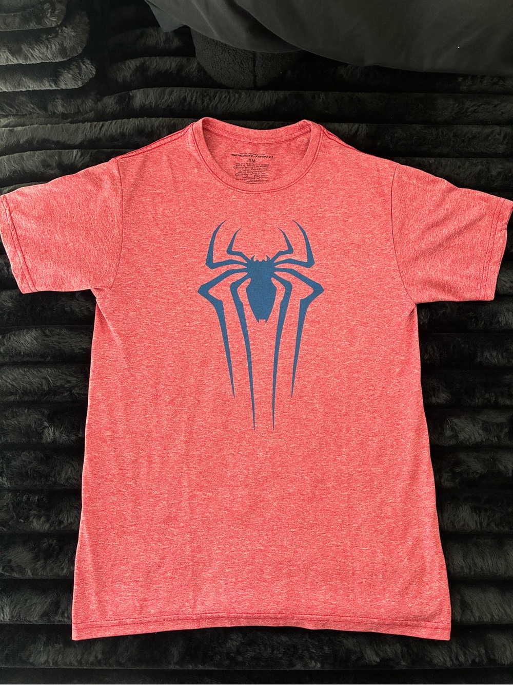 New Spider-Man 2 Red T-shirt Size Small